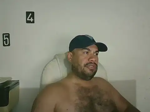 Ramses_36 Adlı Modelin Web Kamerası Şovu