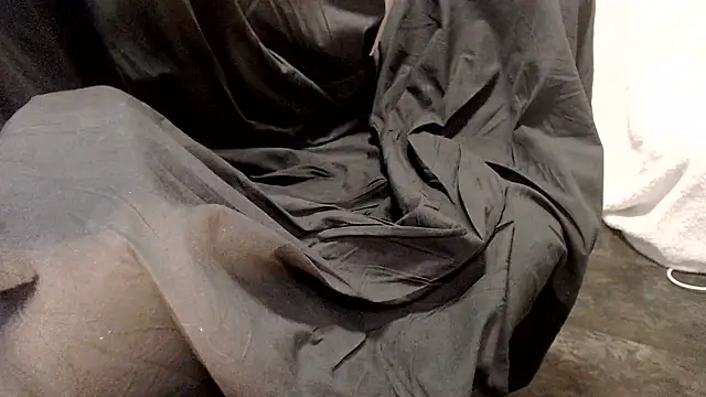 If_you_are_cute: διαδικτυακό σόου στην κάμερα