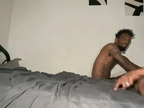 ItzYurBBC Show in webcam