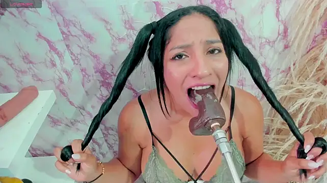 sweetyblowjob19_ লাইভ XXX চ্যাট
