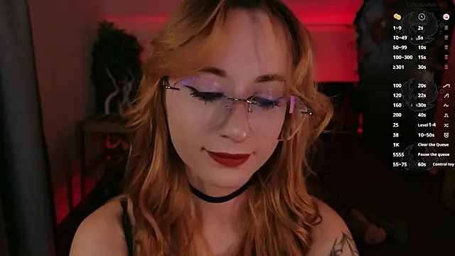 WICKEDEMBER Chat XXX in diretta