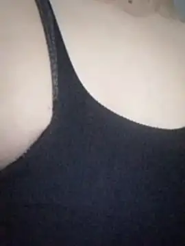 Exquisito423 Webcamshow