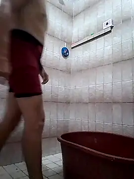 Exquisito423 – webcam-show