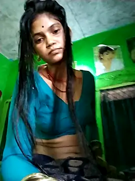 Jooli_cuty – live chatrum