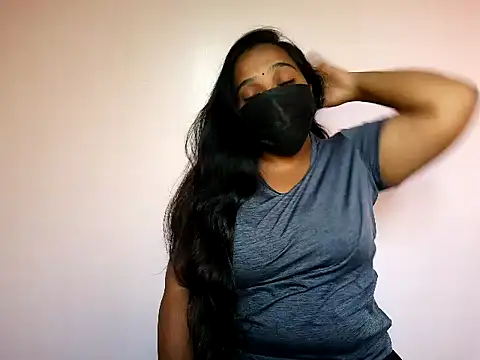 Czat XXX na żywo – Mathi_cam