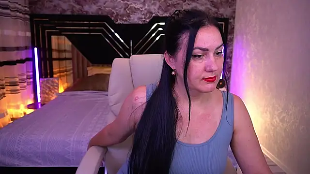 VelvetLuck's Live XXX Chat