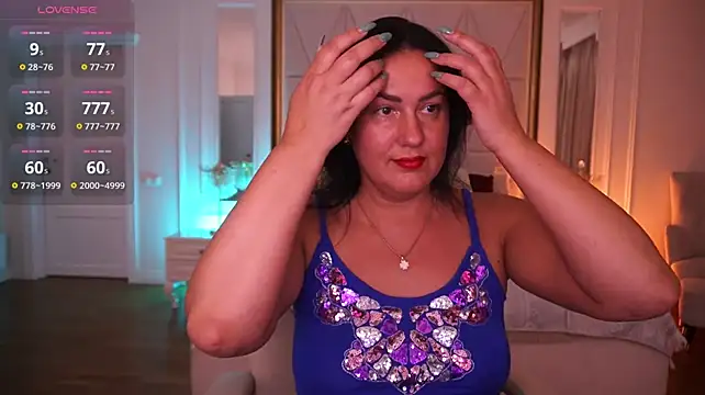 VelvetLuck's Live XXX Chat