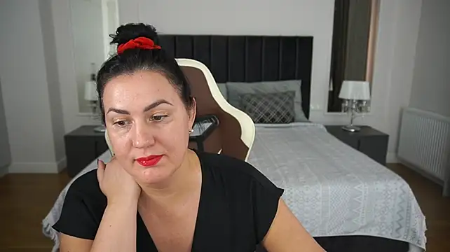 VelvetLuck Chat XXX live