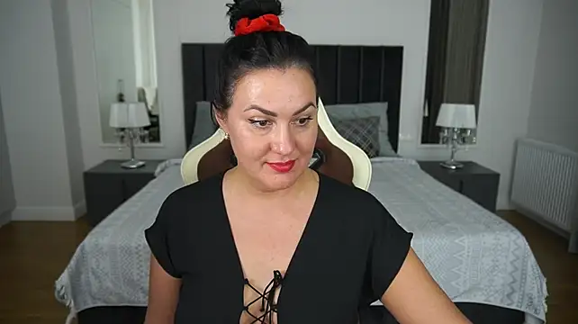 VelvetLuck Live XXX-chat