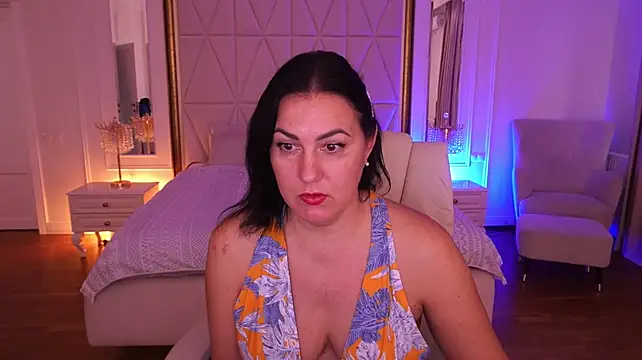 Chat XXX en directo de VelvetLuck