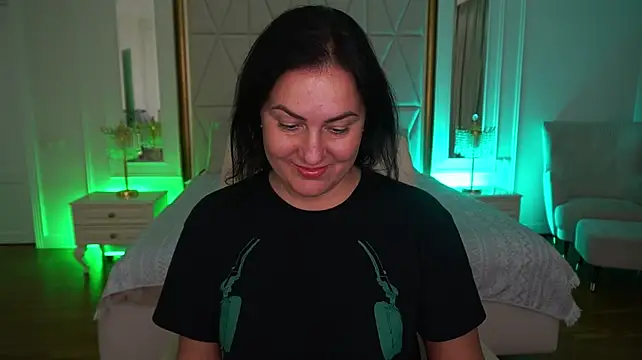 VelvetLuck's Live XXX Chat