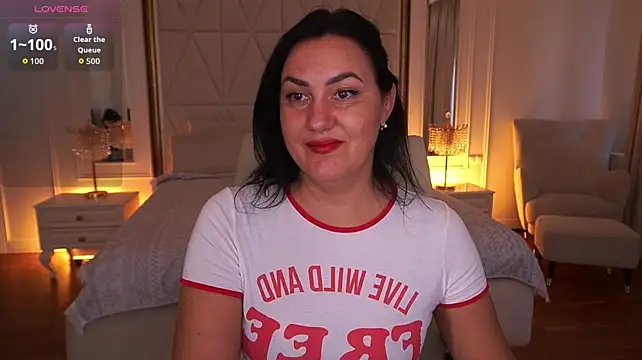 VelvetLuck's Live XXX Chat
