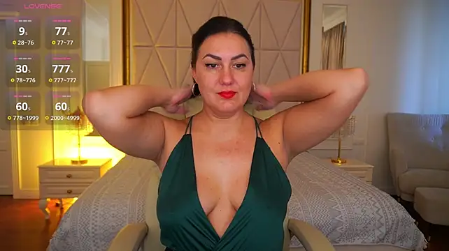 VelvetLuck's Live XXX Chat