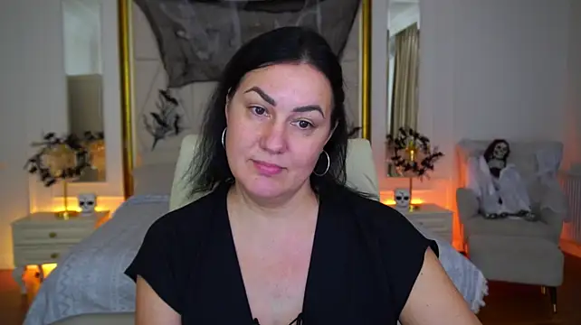 VelvetLuck's Live XXX Chat