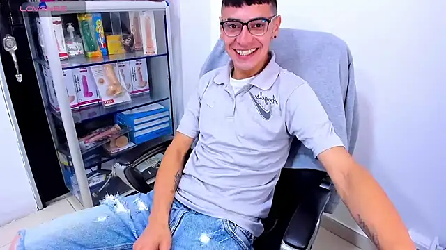 Alexx_bigcockkn Webbikameraesitys