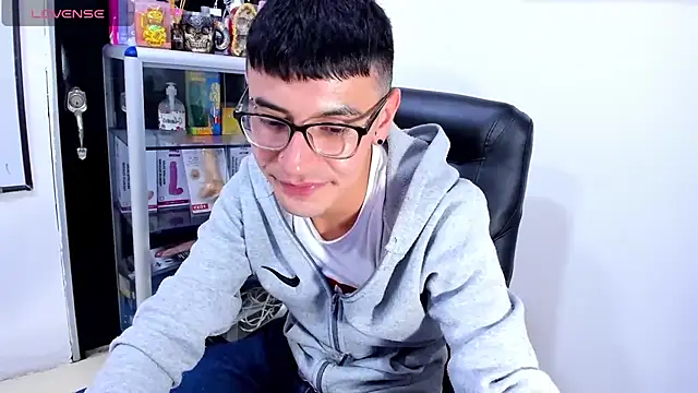 Show de Alexx_bigcockk na webcam