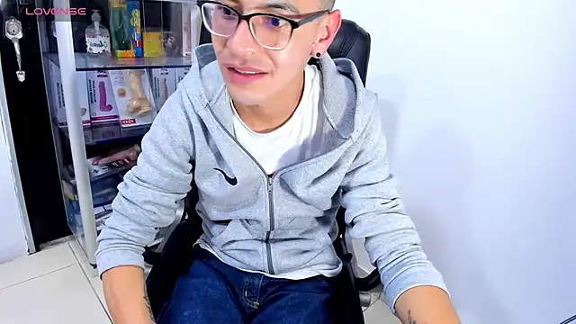 Alexx_bigcockk Pertunjukan Webcam