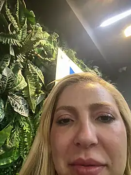 Juuhschmitt – webcam-show