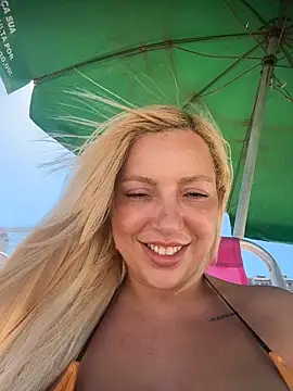 Juuhschmitt Show in webcam