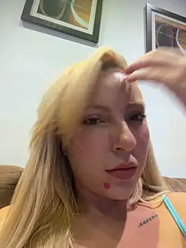 Juuhschmitt webcam show