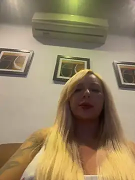 Juuhschmitt Adlı Modelin Web Kamerası Şovu