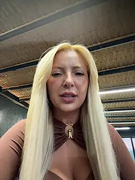 Juuhschmitt Adlı Modelin Web Kamerası Şovu