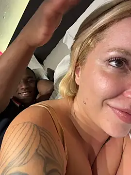 Juuhschmitt webcam show