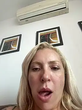 Juuhschmitt Webcamshow