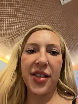 Show de Juuhschmitt na webcam