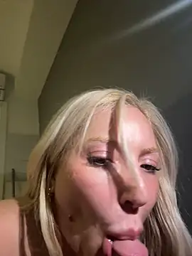 Juuhschmitt's Webcam Show