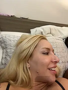 Juuhschmitt – webcam-show