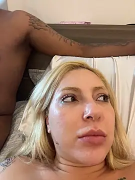 Juuhschmitt Webcam show