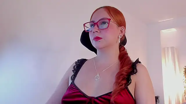 צ'אט XXX בשידור חי של MistressErza