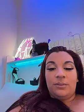 Thickit_D_Licious Show in webcam