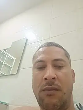 Show de Arrombador20 na webcam