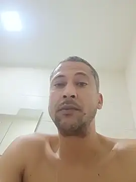 Arrombador20 Webcamshow