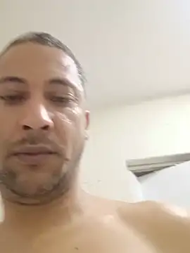 Arrombador20's Webcam Show