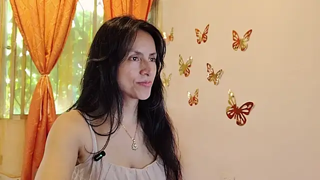 Bella_Exhibition Cameră chat live