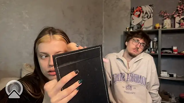 t_files_x Шоу с уебкамера