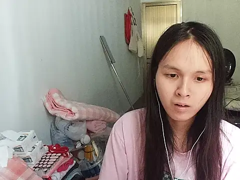 RebelAura 网络视讯表演