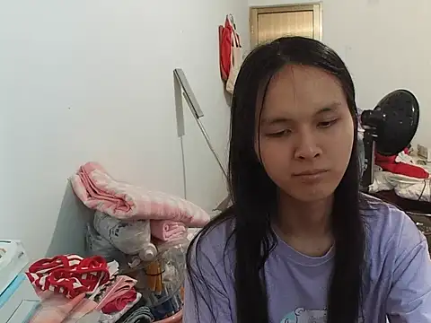 RebelAura 网络视讯表演