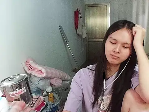 RebelAura 网络视讯表演