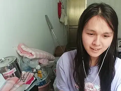 RebelAura ওয়েবক্যাম শো