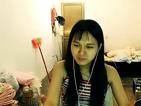 RebelAura 在線直播表演