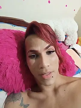 Show modela Sthefy_luna131 na web-kameri