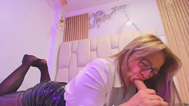 BeatrizSchmidt Show Webcam