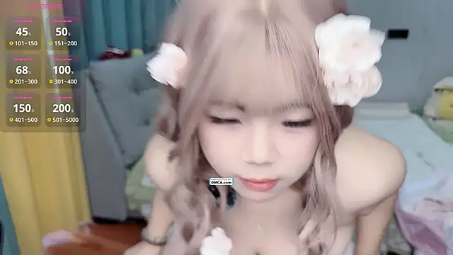 littlewhiterabbitのウェブカメラショー
