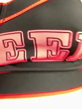 violettabond – Naživo chatovacia miestnosť