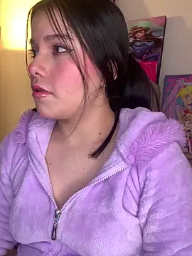 violettabond Adlı Modelin Canlı XXX Sohbeti