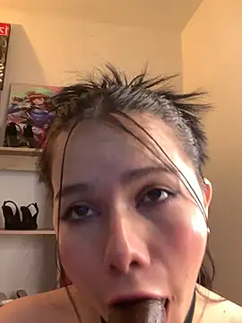 violettabond webkamerás műsora